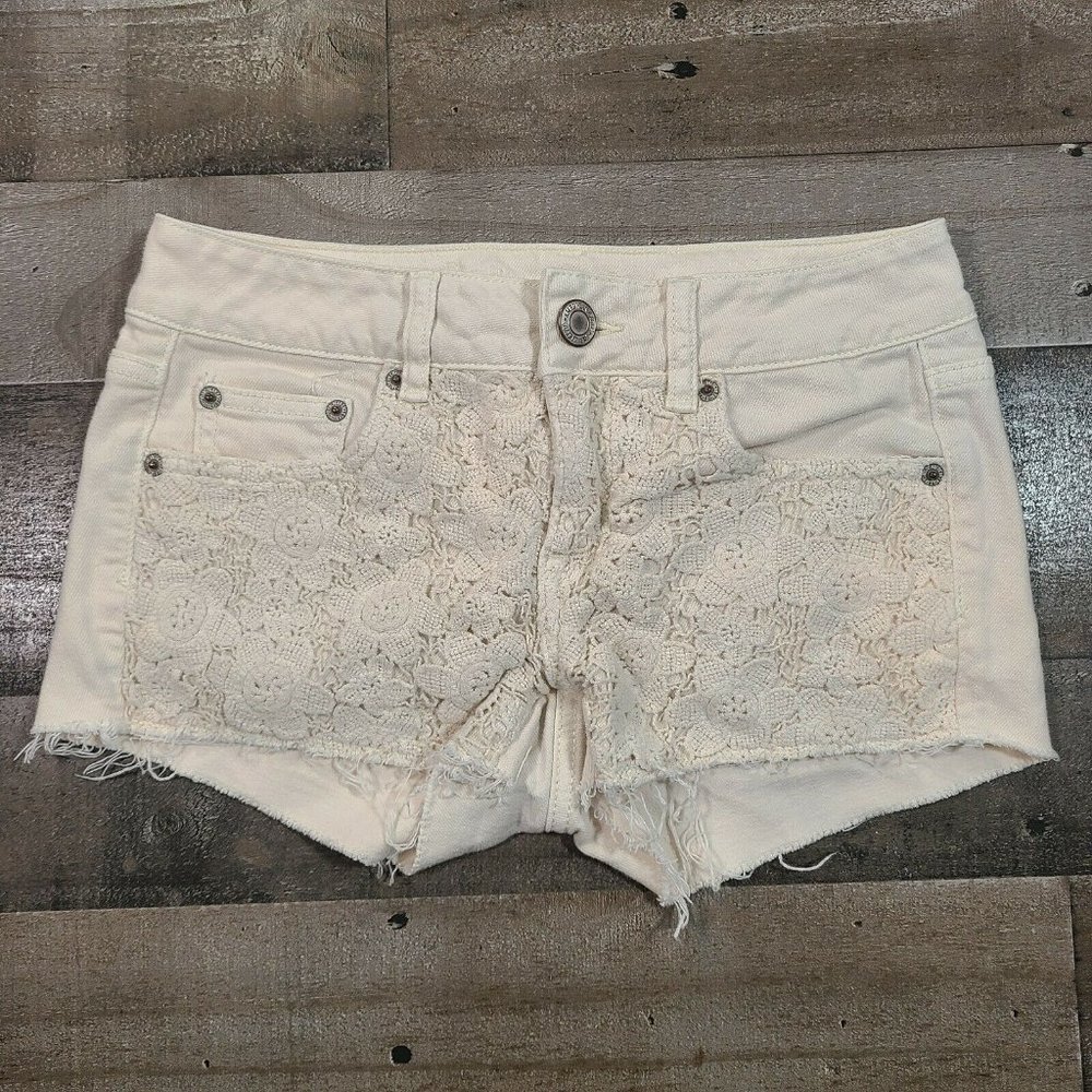 American Eagle Shorts Womens 0 White Hot Pants Low Rise Floral Stretch Denim